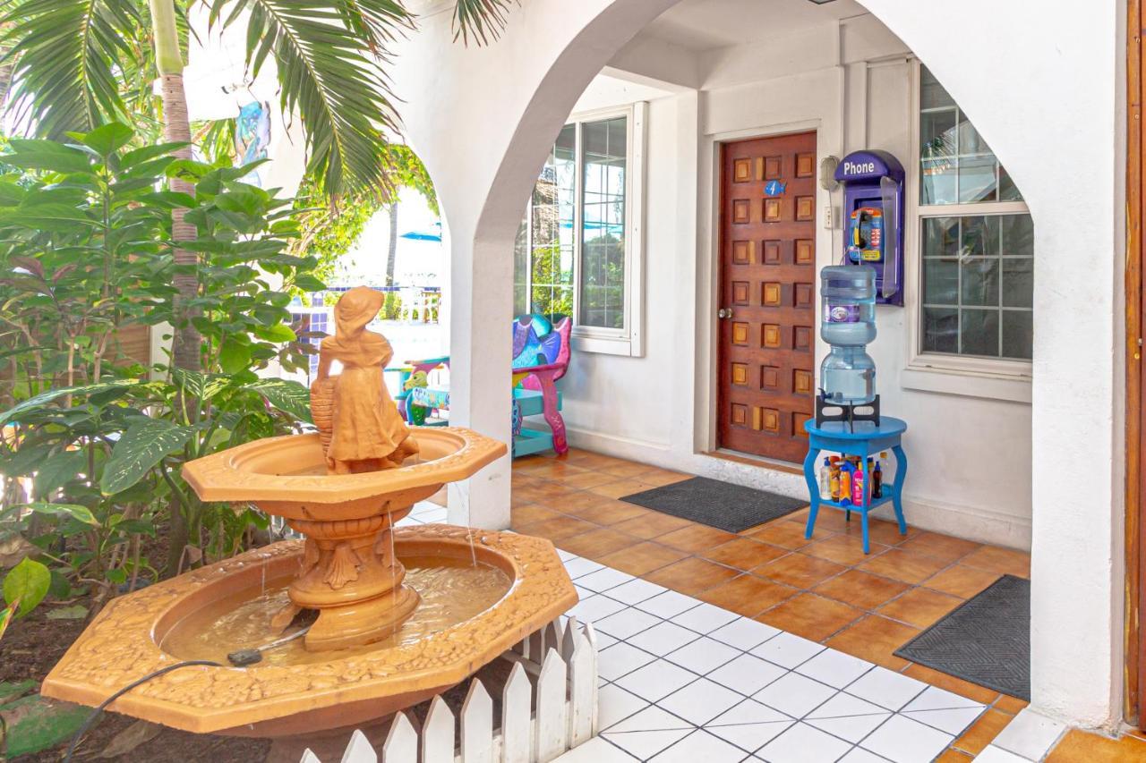 Blue Tang Inn ซานเปโดร ภายนอก รูปภาพ